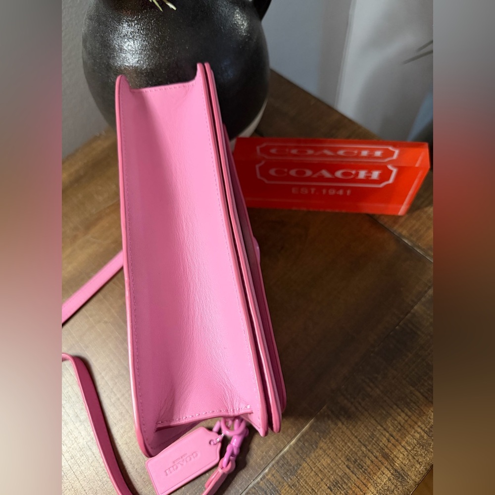 Coach Pink Juno Bag - Picture 4 of 16